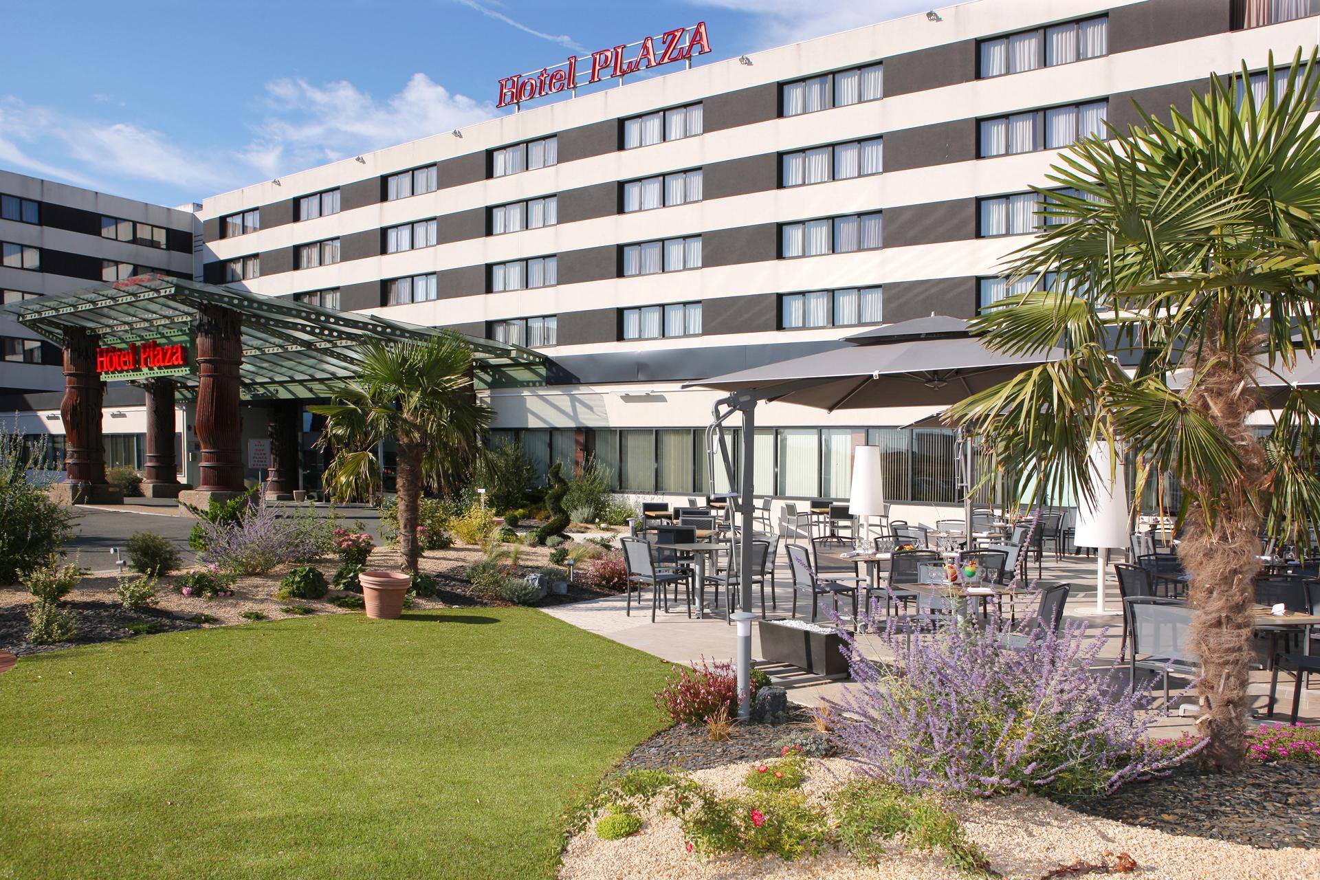 Hotel Plaza - Site Du Futuroscope Chasseneuil-du-Poitou Eksteriør billede